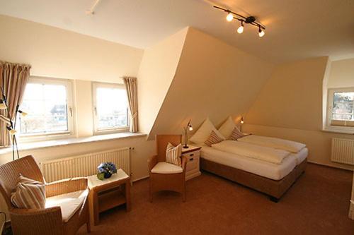 Inselhotel Kapitaen Tadsen / Amrum Nebel Extérieur photo
