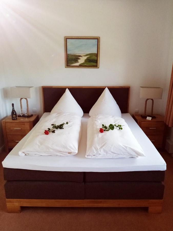 Inselhotel Kapitaen Tadsen / Amrum Nebel Extérieur photo