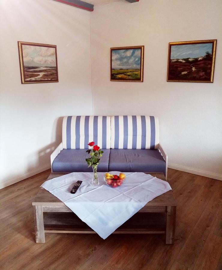 Inselhotel Kapitaen Tadsen / Amrum Nebel Extérieur photo